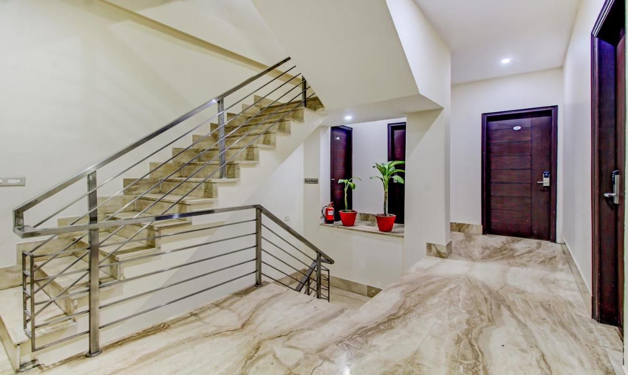 Treebo M2M Residency Sector 46 Hotel Gurgaon Exterior photo